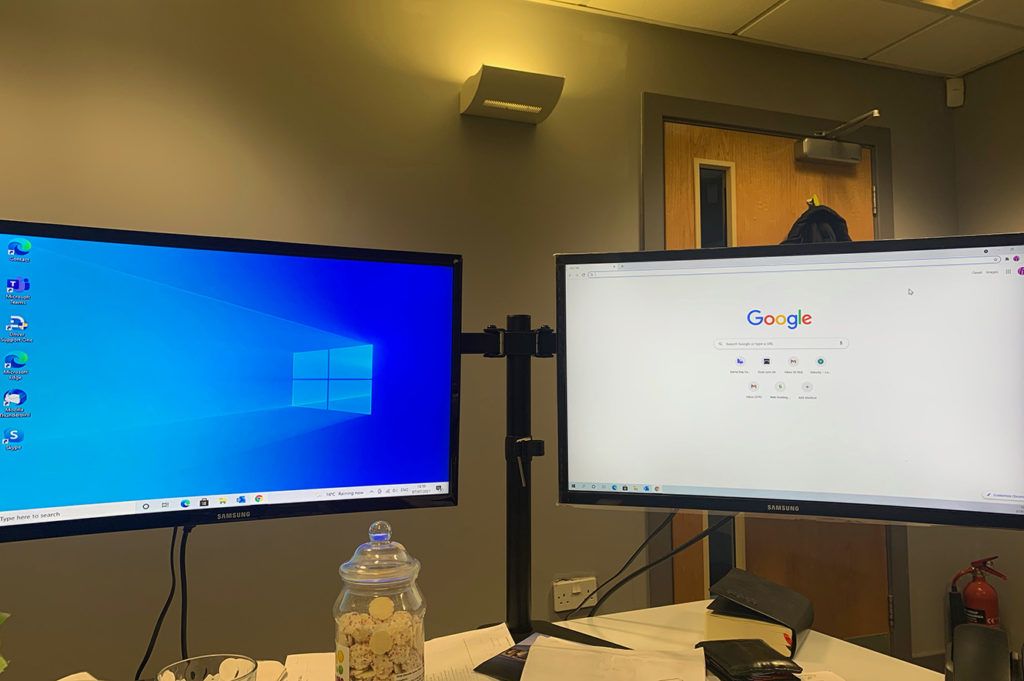 dual-monitors-1024x681